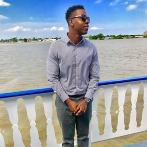 Meet your Posher, Eric